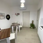 Oda ve Kahvaltı Il Limone